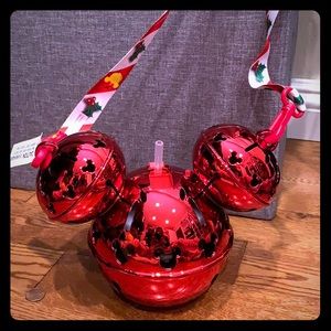 Disney -Collector Holiday Ornament Sipper